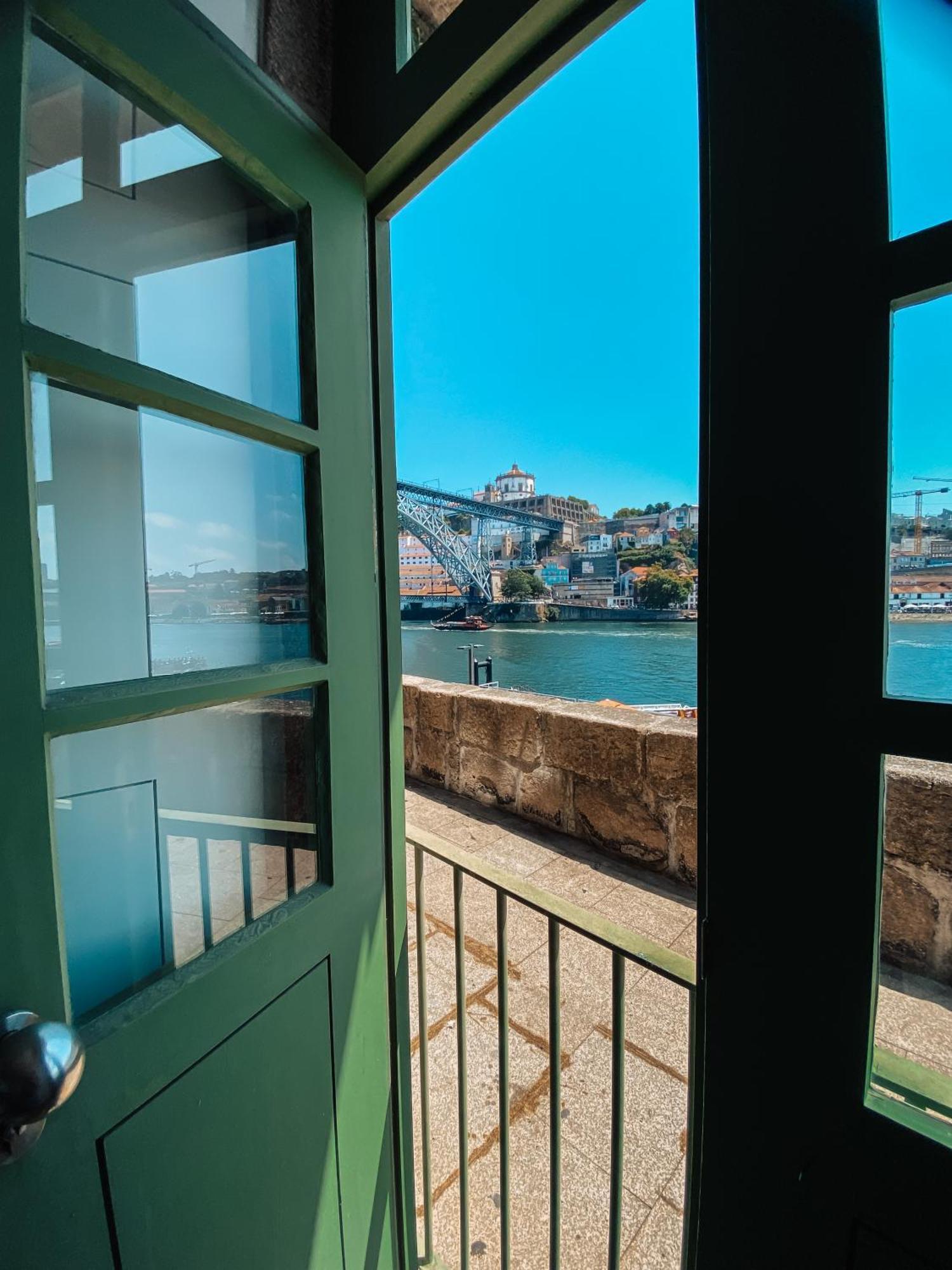 Panorama Apartments Ribeira Porto Luaran gambar