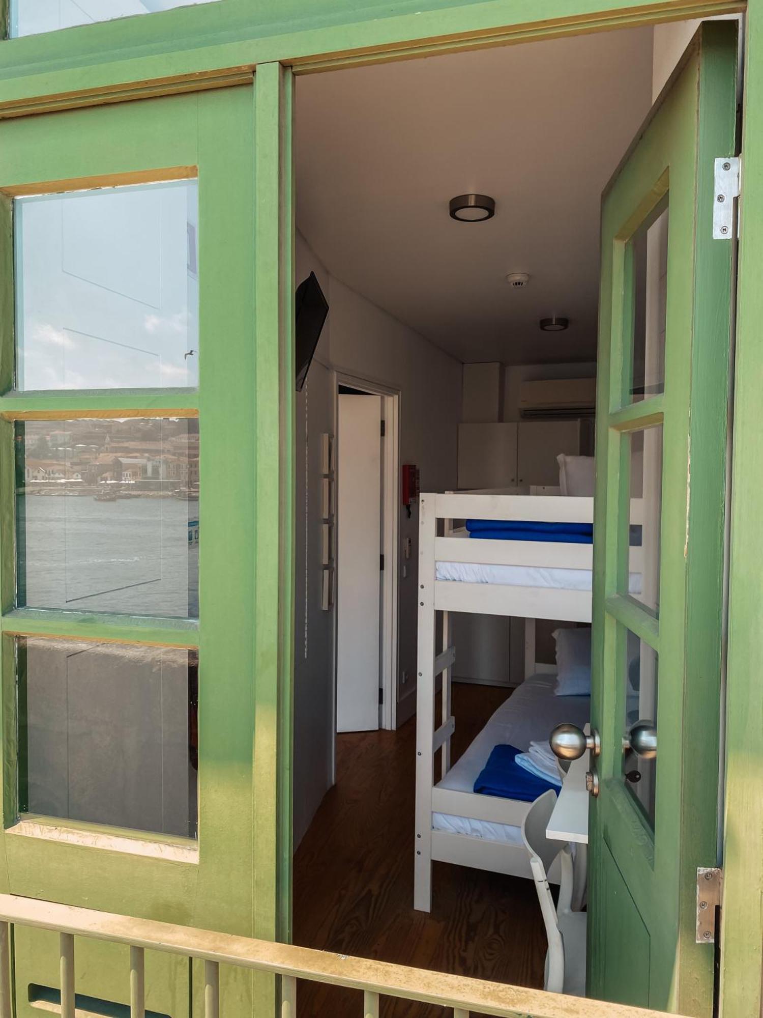 Panorama Apartments Ribeira Porto Luaran gambar